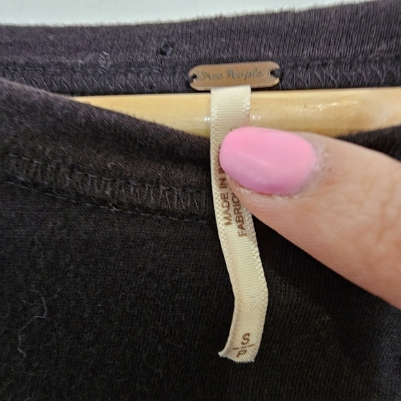 Free People Bewitched Boho Black puff sleeve peplum top small - Picture 11 of 11